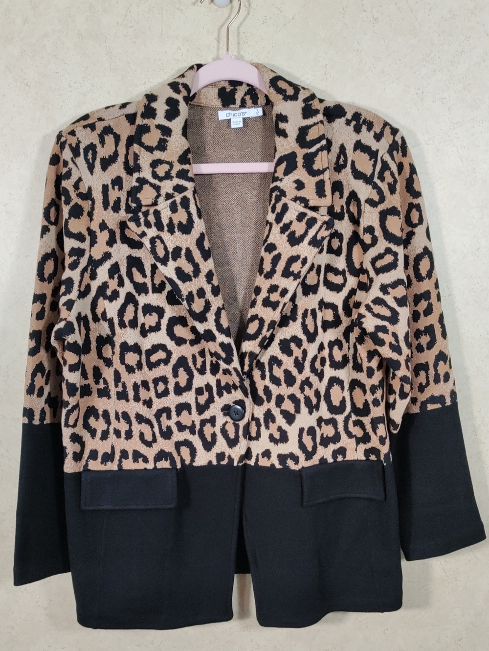 J166 Chico's Leopard Print Sweater Knit Blazer with Black Trim 3 XL NEW